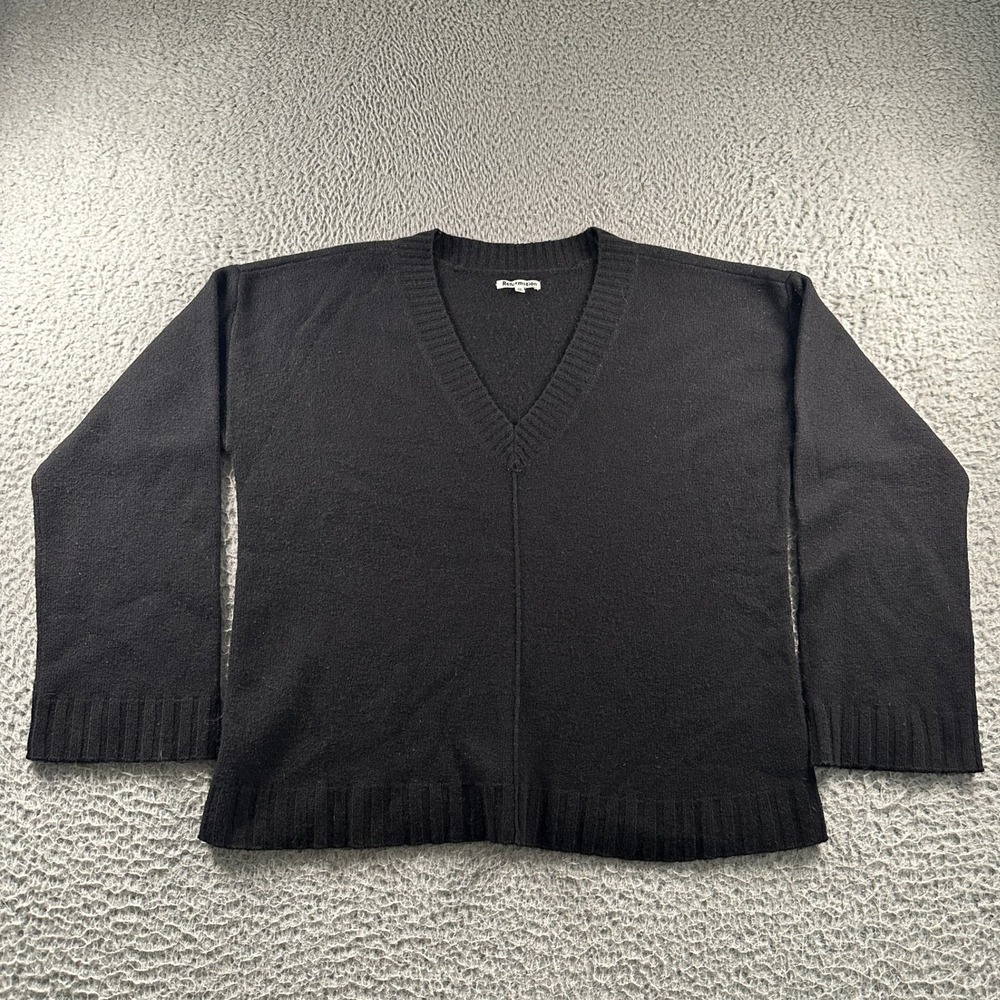 Reformation Sweater Womens XS V-Neck 100% Wool Black Pullover Ribbed Center Seam